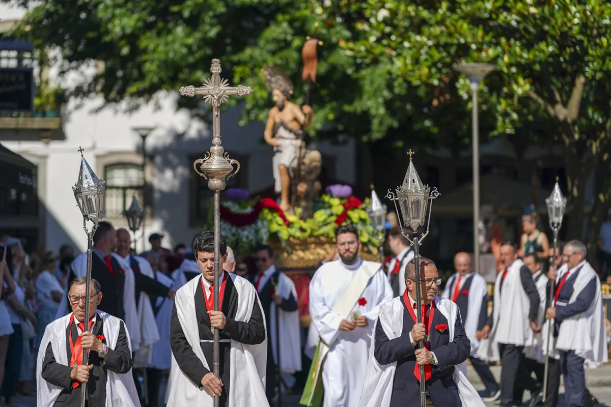 Transladação do Andor de São João em direção à Sé