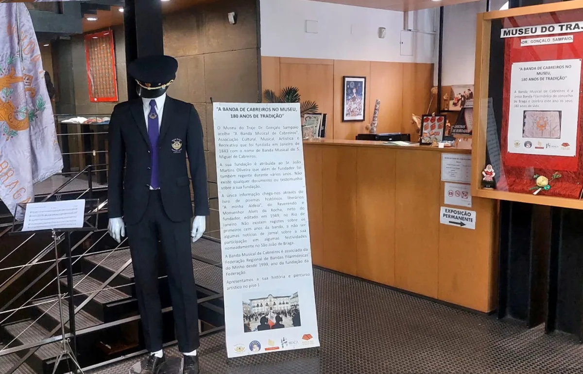 “Memórias em cartaz – 90 anos a preservar a tradição”